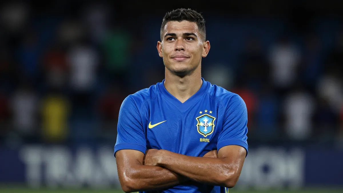 Arsenal Transfer Window: Martinelli and Nwaneri Up for Sale