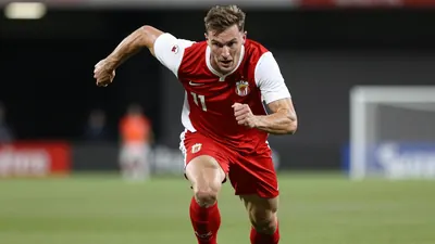 Arsenal urged to sign Bradley Barcola after Trossard exit